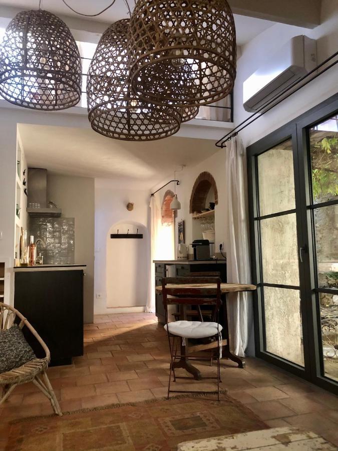 La Petite Maison Lourmarin Exterior foto